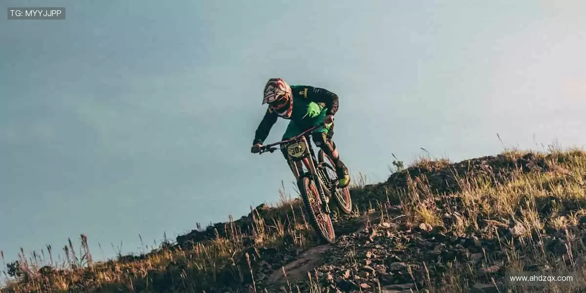 🎮互动直播，弹幕狂欢！🎉参与竞猜，赢取丰厚赛事好礼！